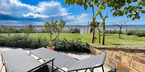Sea view, sunbed
