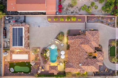 Villa Bella - Private Estate in the Heart of Palm Desert, Outdoor Amenities, Gym, Game Room House in Indian Wells