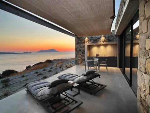 View (from property/room), Balcony/Terrace, Sea view, Sunset, sunbed