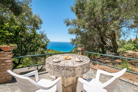 Seating area, Sea view
