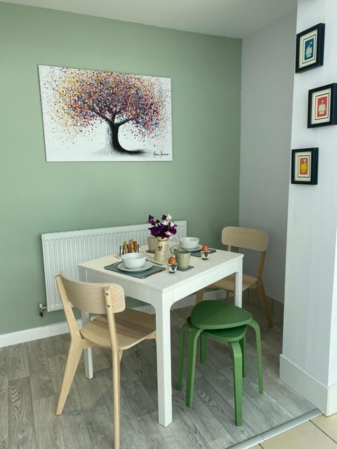 Lazy Acres Annex Apartment in North Devon District