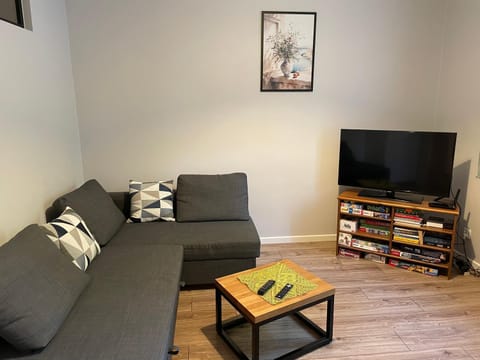 Communal lounge/ TV room, Seating area, Evening entertainment