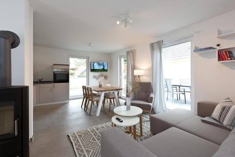 Apartment unter den Kiefern 93 Apartment in Röbel