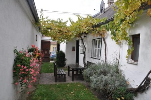 Garden, Garden