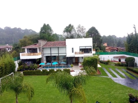 Casa Nicolás Villa in State of Mexico