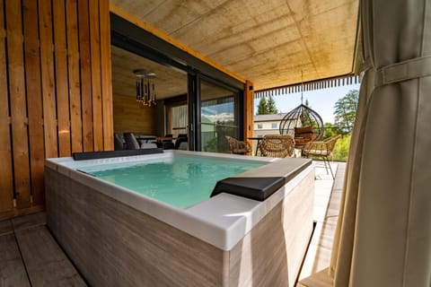 Spa and wellness centre/facilities, Swimming pool