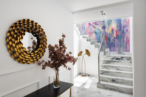 Facade/entrance, Lobby or reception, Decorative detail