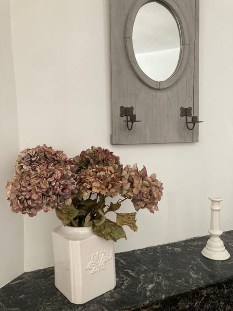 Pavillon de l’Étang Apartment in Provence-Alpes-Côte d'Azur