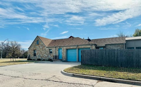 Property building, Parking