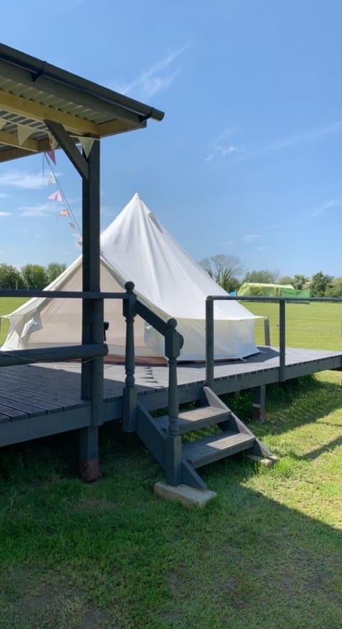 bell tent 2 Glyncoch Isaf Farm Luxury tent in Penbryn