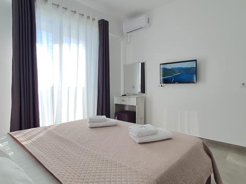 FLORE Rooms Apartment in Sarandë