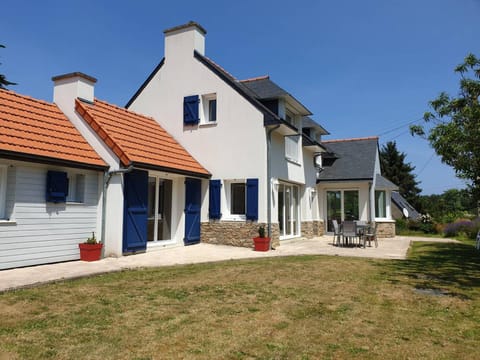 Villa 3* avec WIFI, jardin, à 700m de la plage - 6 pers., Trégastel - FR-1-368-362 House in Trégastel