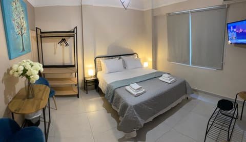 Bed, Living room, Bedroom, hair dresser