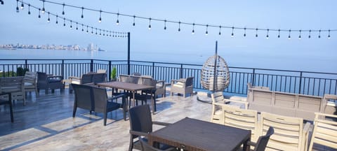 Balcony/Terrace, Sea view, Internal: Not applicable to any particular room