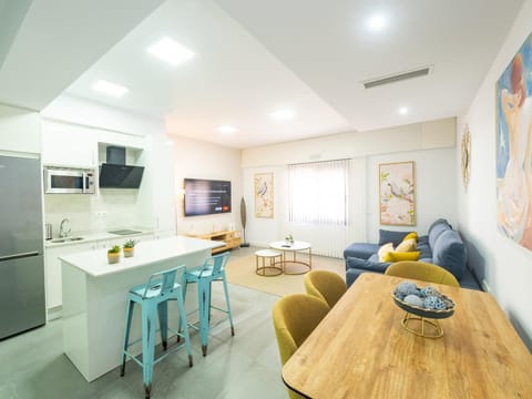 Communal lounge/ TV room, Living room