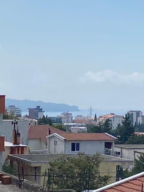 Sun-Love Apartment in Montenegro