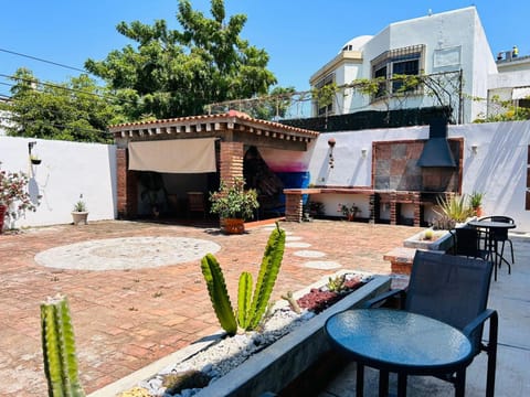 Day, Garden