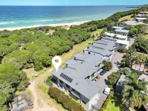 Property building, Bird's eye view