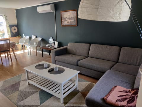 FeelHome 4 bedrooms apartment Polarvegen Apartment in Tromso