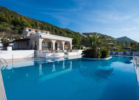 Property building, Swimming pool