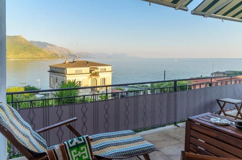 Balcony/Terrace, Balcony/Terrace