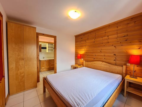 Chalet lumineux · Sauna privatif · Garage · 12 personnes - FR-1-425-119 Chalet in Arâches-la-Frasse