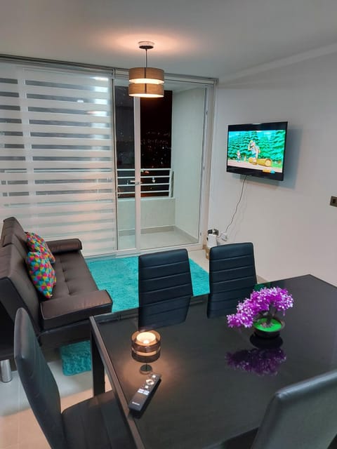 Communal lounge/ TV room, TV and multimedia, Living room, Seating area