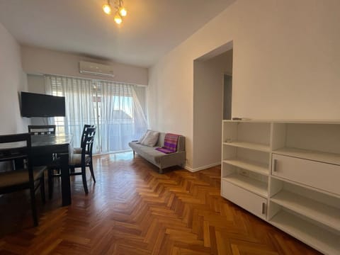 TV and multimedia, Living room, air conditioner