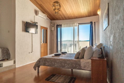 Pension More Bed and Breakfast in Šibenik