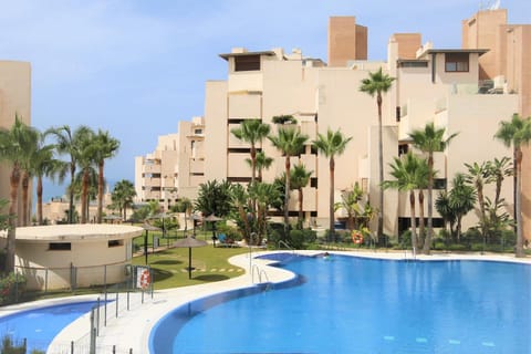 Property building, Pool view, Swimming pool, Swimming pool