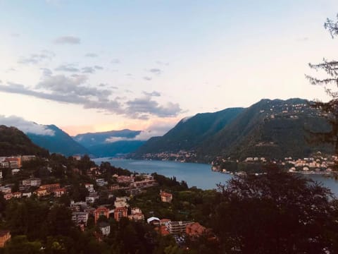 Nearby landmark, Natural landscape, City view, Lake view