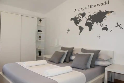 Spazioso appartamento (FREE PARKING) Apartment in Rome