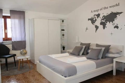 Spazioso appartamento (FREE PARKING) Apartment in Rome