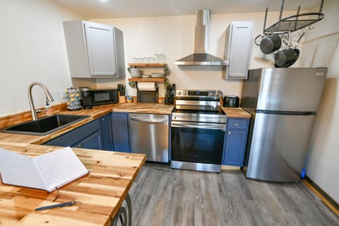 The Darmont Hotel and Suites Hotel in Darby