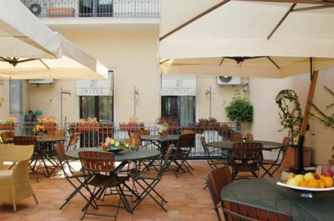 Balcony/Terrace, Balcony/Terrace