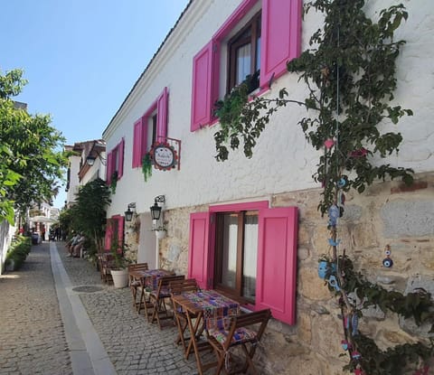 Facade/entrance, Street view