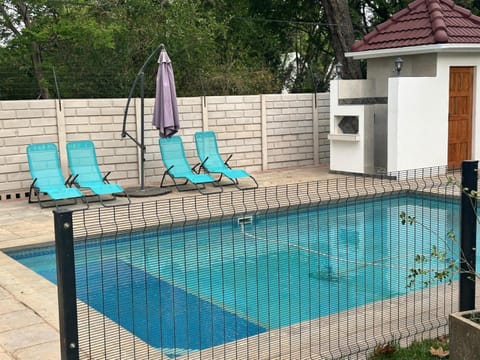 Swimming pool, Swimming pool
