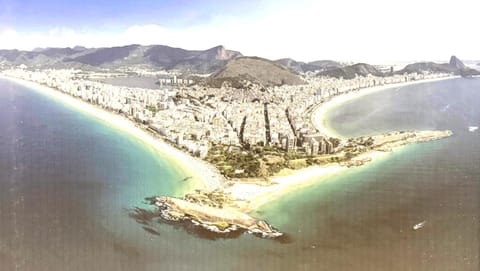 Studio Bartho Leblon Apartment in Rio de Janeiro