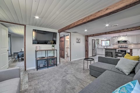 Prudenville Retreat with Yard about 1 Mi to Lake! House in Prudenville