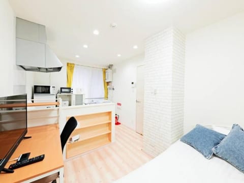 Bed, Living room, Photo of the whole room, Bedroom