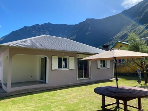 Property building, Patio, Garden, Mountain view