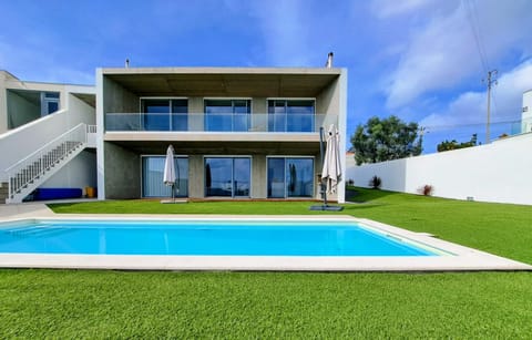 Garden, Swimming pool