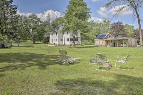 Ashley Falls Home with Fire Pit Hike and Ski! House in Litchfield County