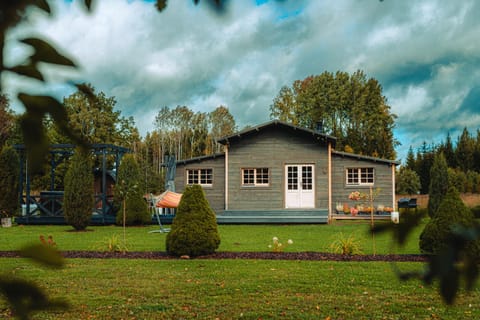 Property building, Day, Autumn
