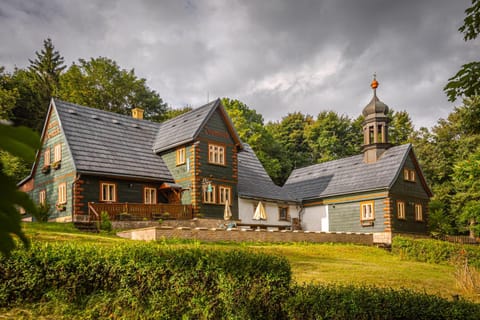 Property building, Garden, Garden view