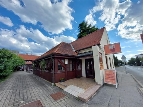 Property building, Facade/entrance