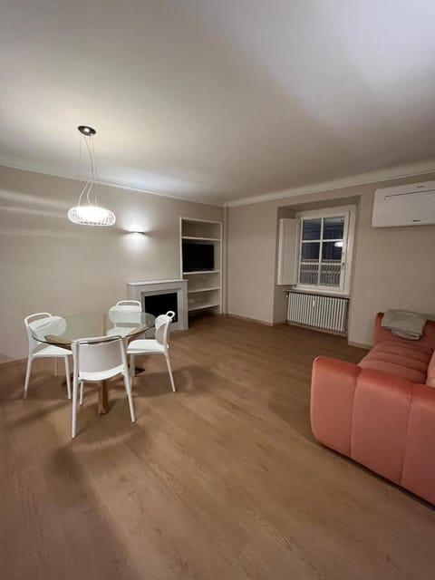 BelAbrì - central charme&comfort -mansarde e appartamento Apartment in Aosta