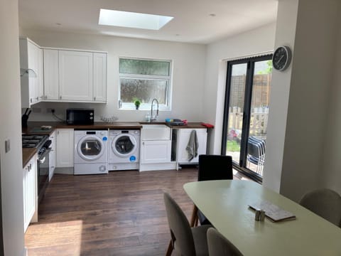 minibar, pet friendly, stove