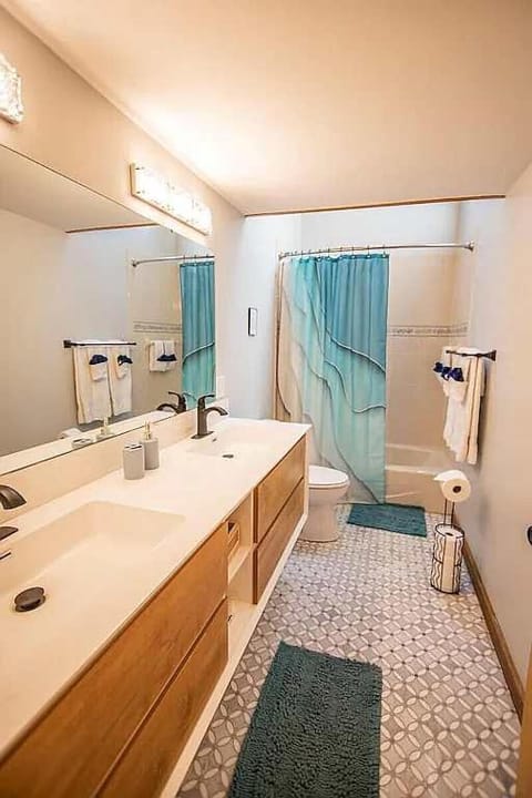 Ainsley's Cove House in Michigan