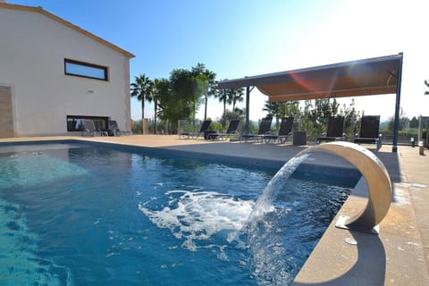Garden, Garden view, Garden view, Pool view, Pool view, Swimming pool, Swimming pool, Sunrise, Sunset, sunbed